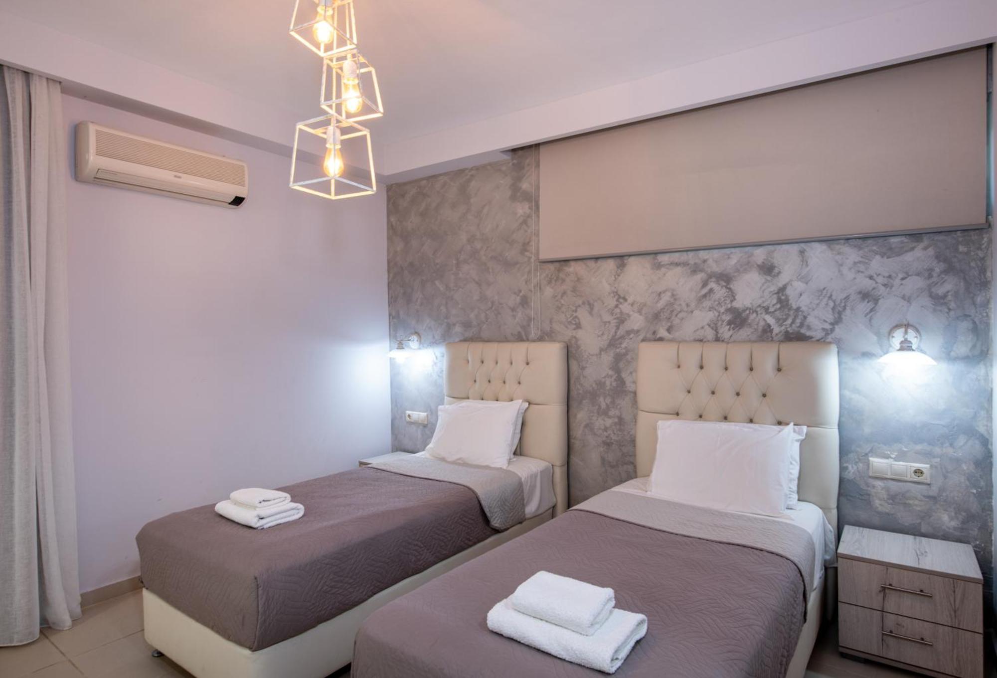 Labyrinth Hotel Georgioupoli Exterior photo
