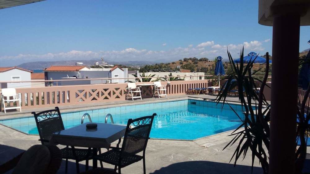Labyrinth Hotel Georgioupoli Exterior photo
